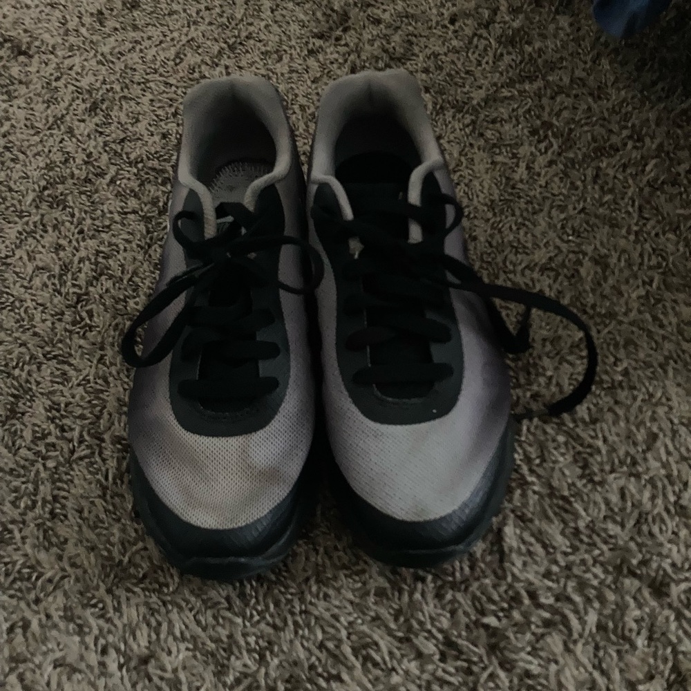 Nike size 6.5Y